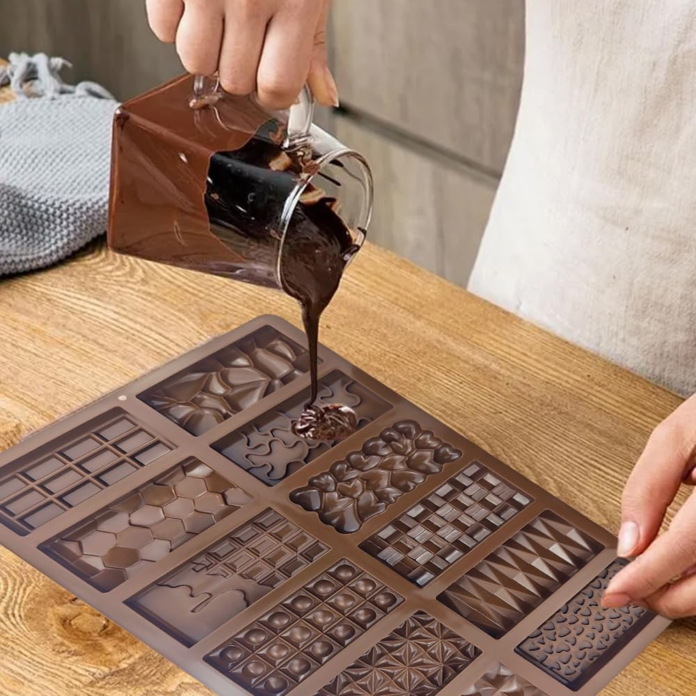 12 In 1 Chocolate Molds Dubai  - Silicone Mold Baking recension och pris